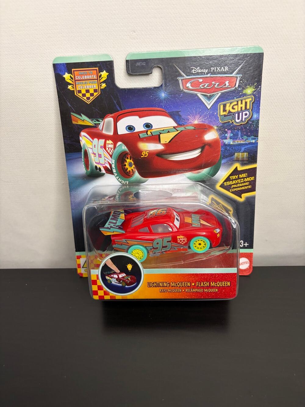 Lightning Mcqueen Light Up Disney Pixar Cars 1:55 NEW 2026